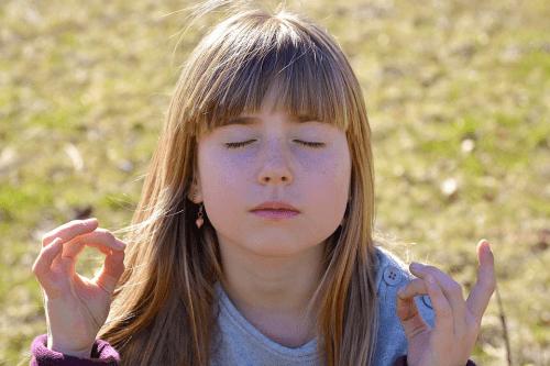 A napi meditáció előnyei - hogyan javíthatja az életét